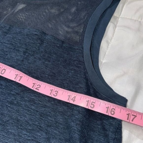 DKNYC Navy Sleeveless Mesh & Chiffon Layered Top S - Picture 9 of 9